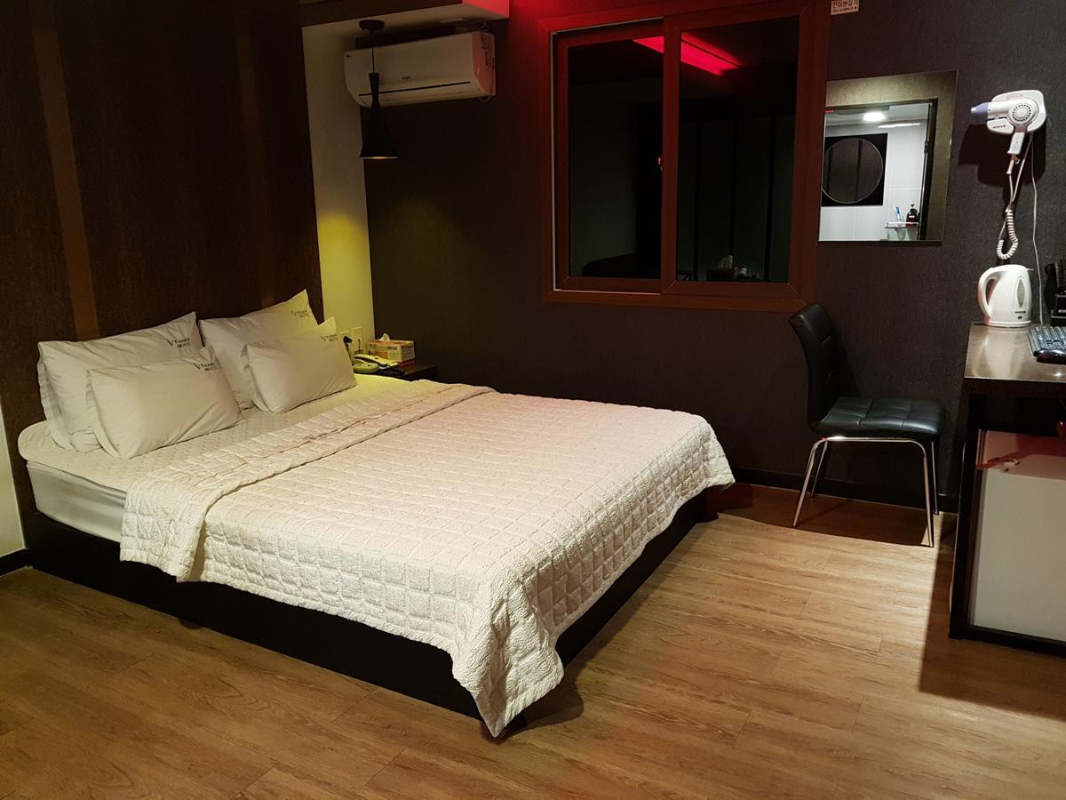 Vitamin Hotel Pusan Zewnętrze zdjęcie
