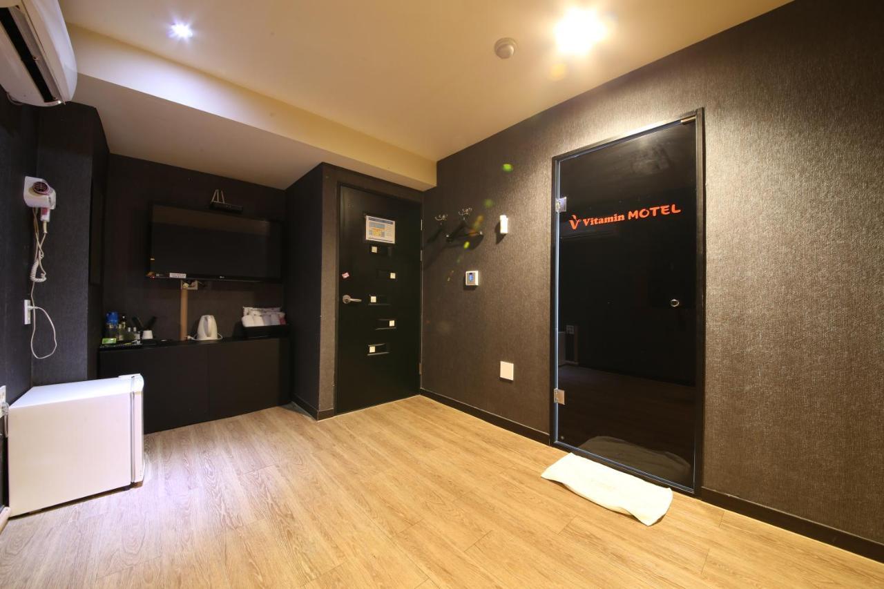 Vitamin Hotel Pusan Zewnętrze zdjęcie