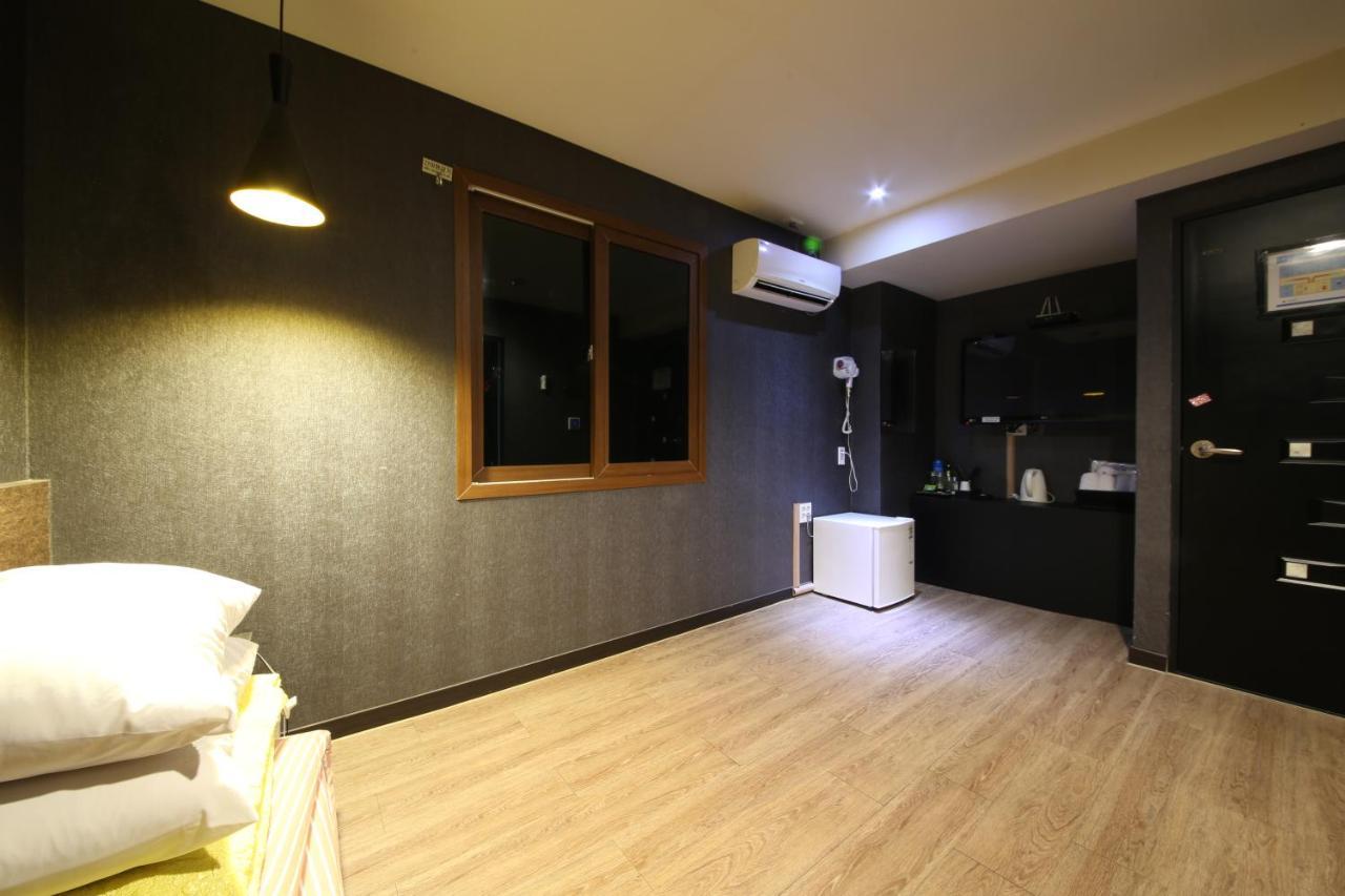 Vitamin Hotel Pusan Zewnętrze zdjęcie